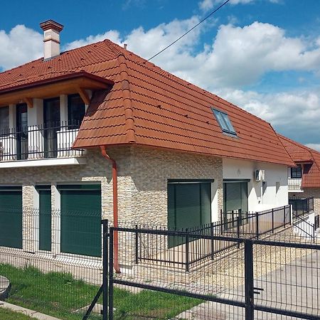 Szellorozsa Apartman Fonyod Luaran gambar